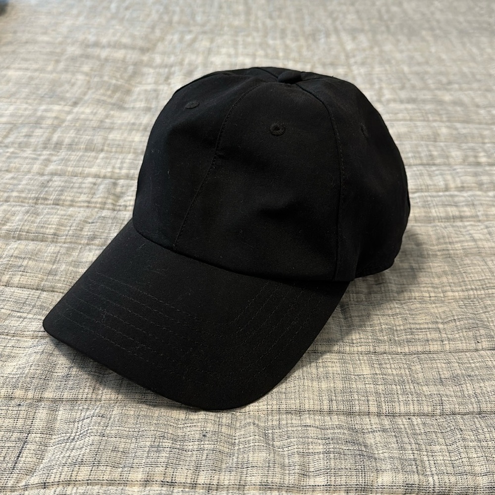 Athleta black running hat